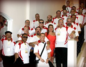 The 2013 of the Puerto Rico All Stars may have too many singers, but they are capturing the attention of the Salsa music lovers with their mix of veterans and new generation of Salsa singers.