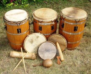 Bomba instruments Buleador, Subidor, Cua, and Maraca.
