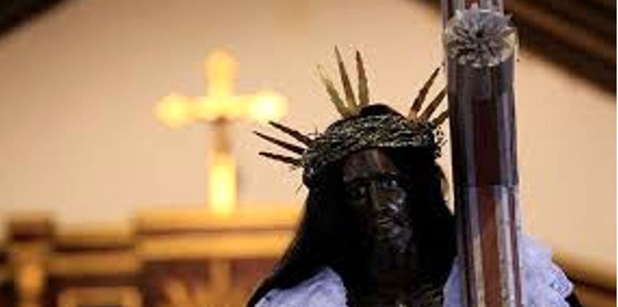 Cristo Negro with cross