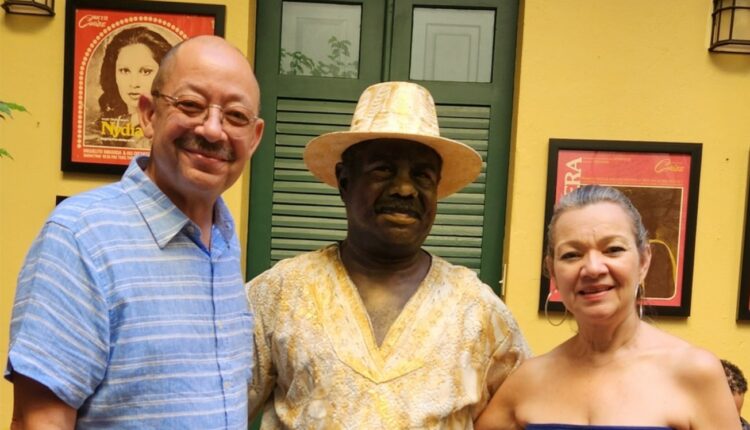 Tite Curet es la inspiración de obra de teatro y libro.
